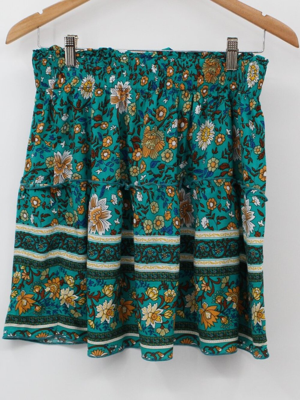 SHEIN Tiered Ruflfed Mini Skirt‎ Large Layered Floral Colorful Boho Short Party